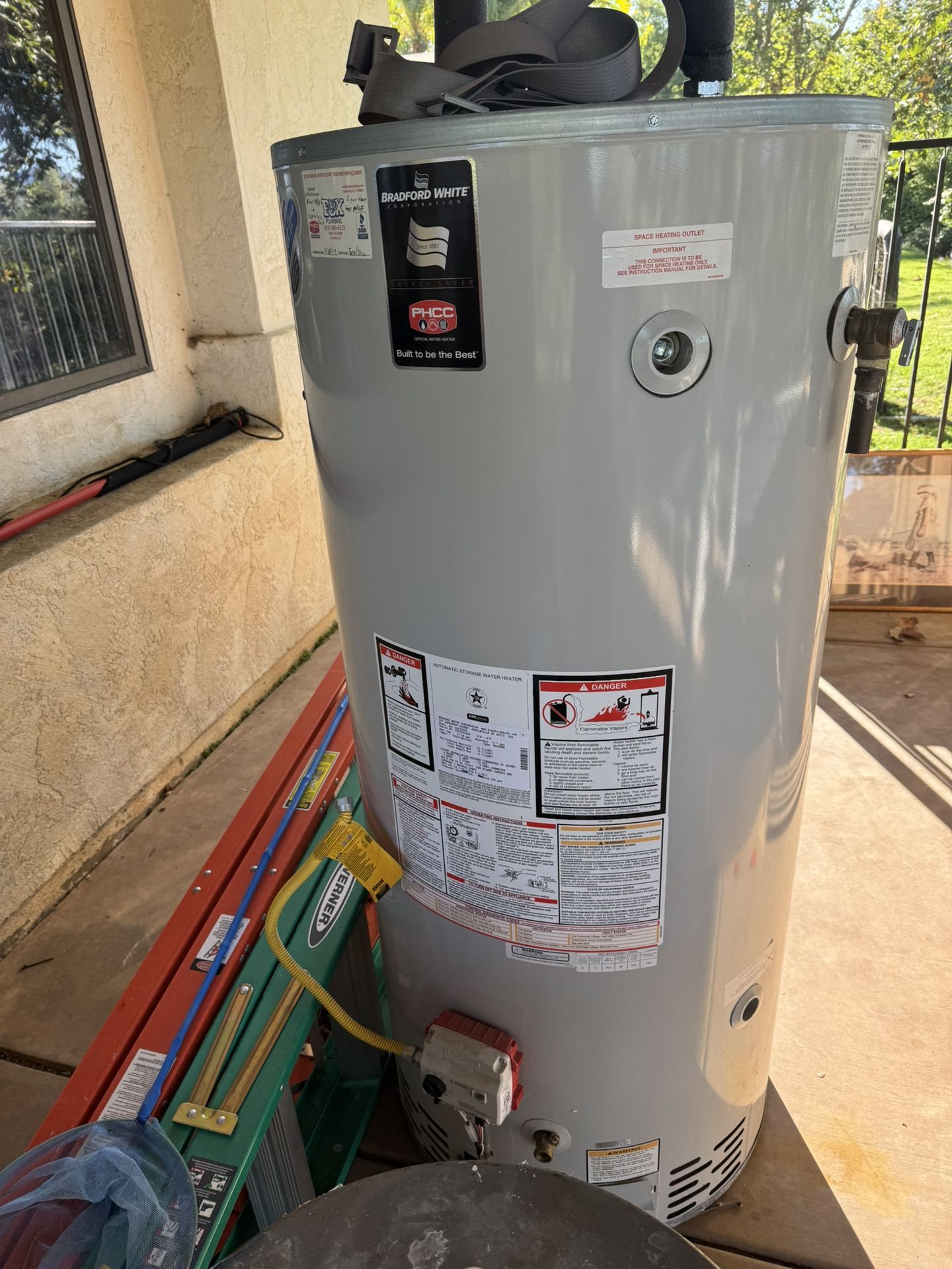 Bradford White 75-Gallon Propane Water Heater – Excellent Condition