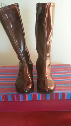 Burgandy Girls boots 12M