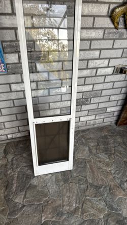 Sliding glass doggie door