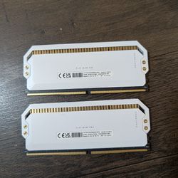 Corsair DOMINATOR PLATINUM RGB DDR5 32GB (2x16GB) 5600MHz