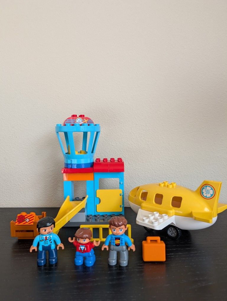 Lego duplo 10871 Airport complete set 
