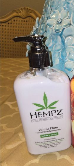Brand New Sealed Hempz Vanilla Plum Body Moisturizer.  Large bottle 17 oz.