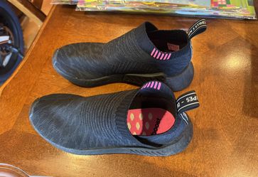 Adidas Men’s NMD Cs2 Boost Ty Triple Black Shock Pink Shoes Men’s 10