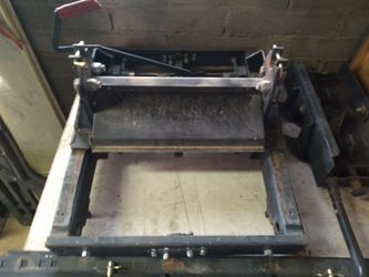 Short Bed Truck Hitch & Tailgate $125.00