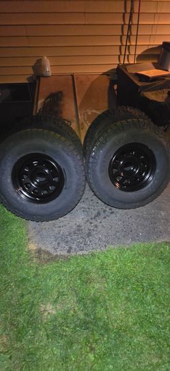 For sale brand new set of wheels and tires  17x9 offset-12mm 6x135 ford f150