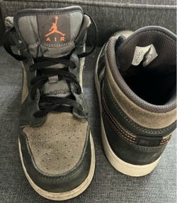 Zapatos size 6.5 y