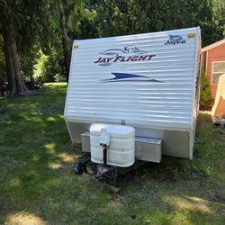 NICE 2011 JAYCO JFlight *$7500 THIS WEEKEND ONLY*
