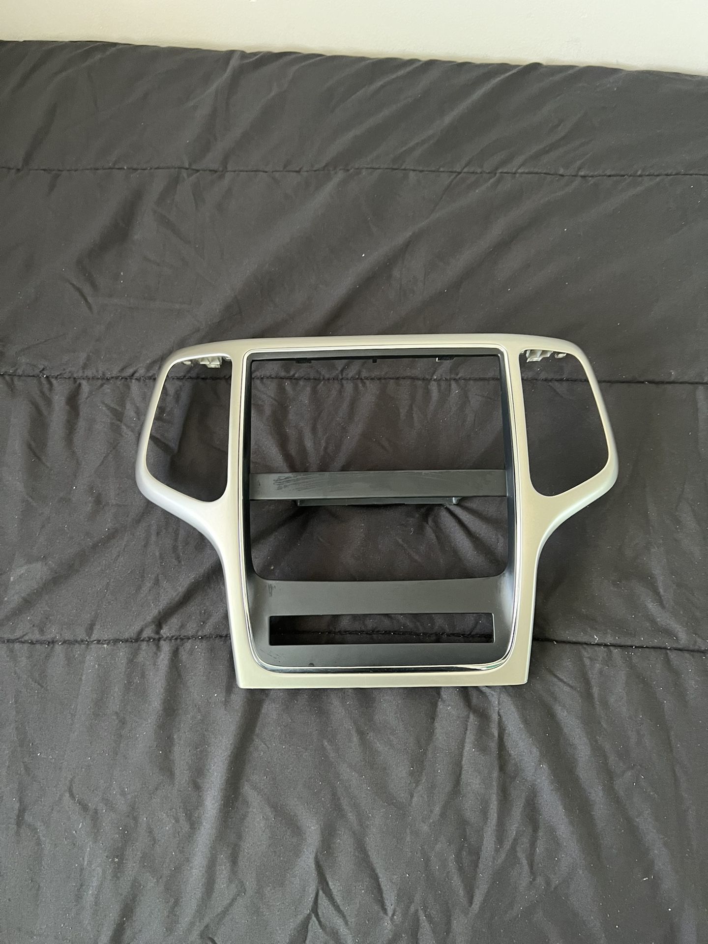 SRT Jeep Grand Cherokee oem Radio/Dash Bezel