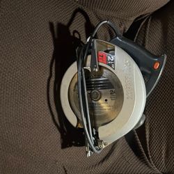 Cerrucho Semi Nuevo Eléctrico 