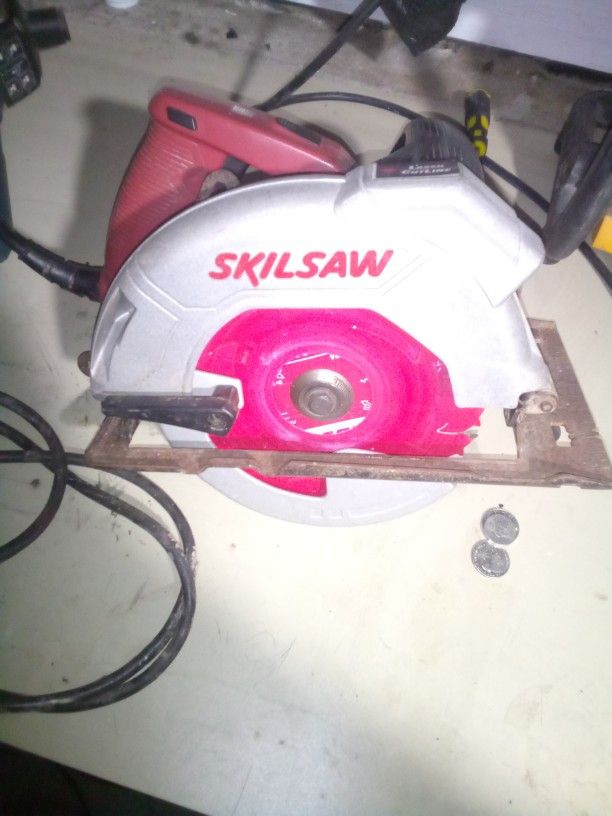 5681 Laser Guide 7-1/4 Skilsaw