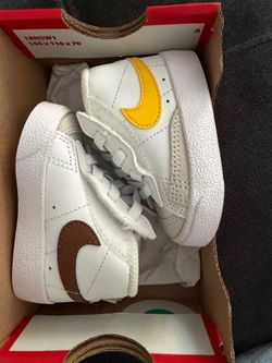 Baby shoes