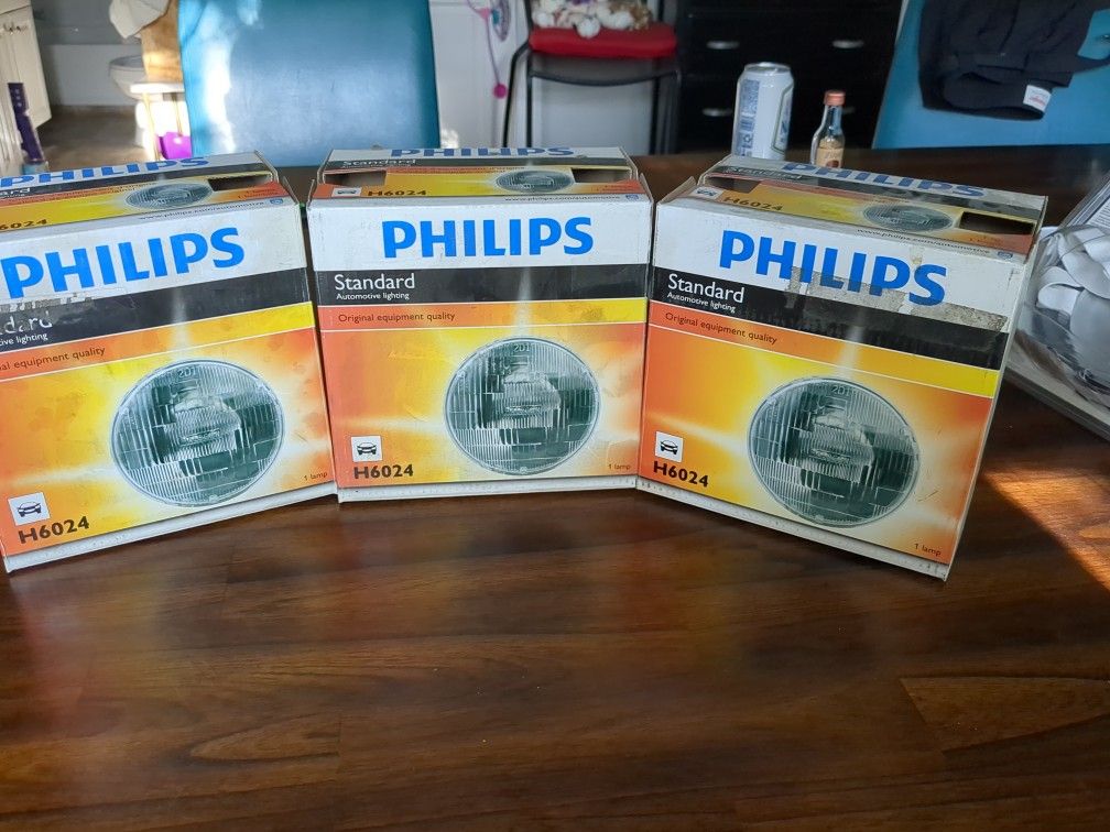 Philips Standard Automotive Lighting. H6024