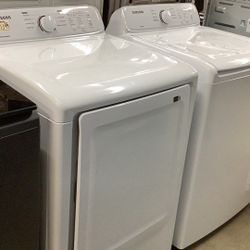 Samsung Washer 4.1. Cu Ft And Dryer 7.2 Cu Ft 