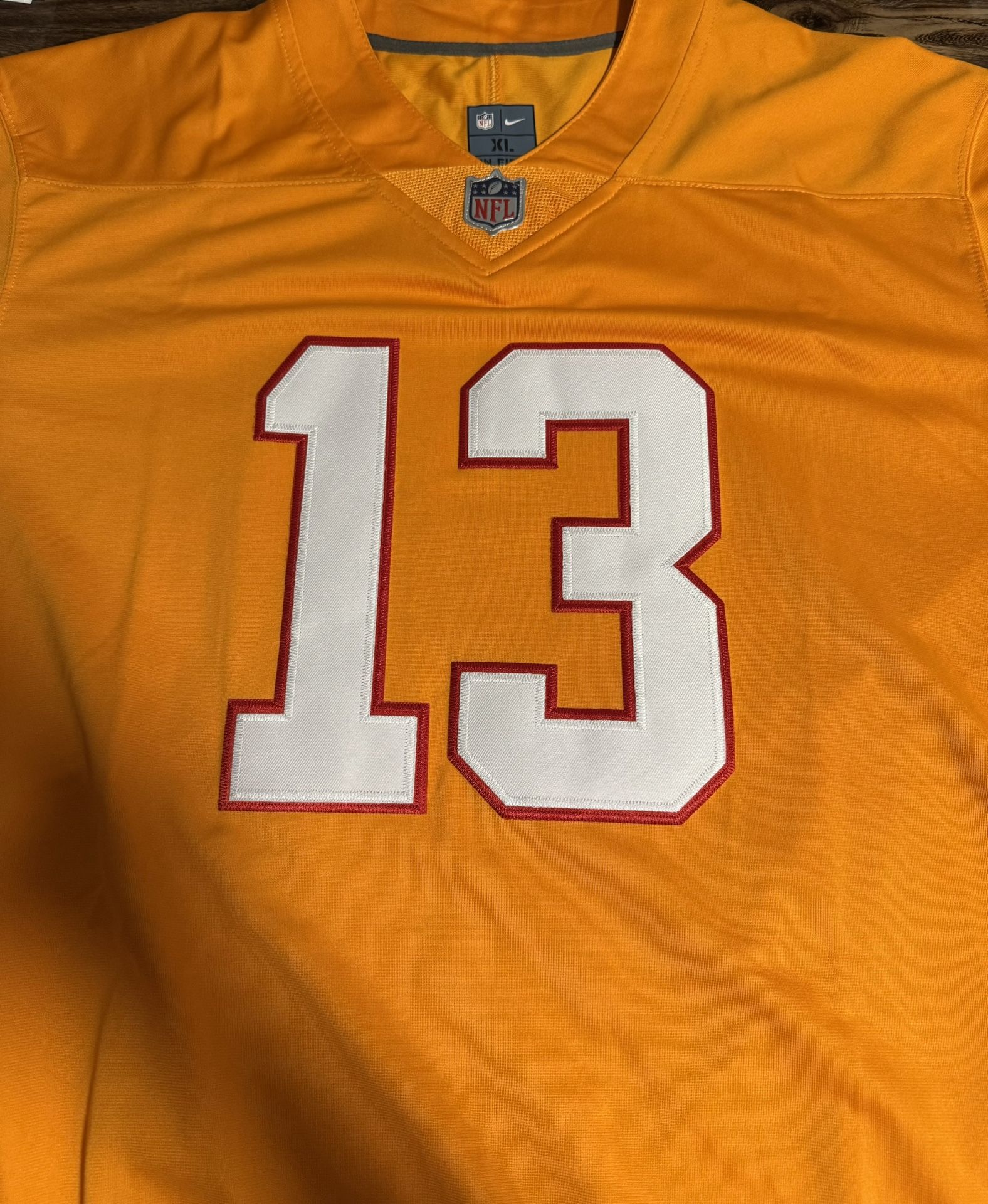 Mike Evans Buccaneers Creamsicle Men’s XL Jersey