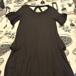 Black Dress with cut out sleeves!!!