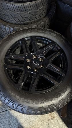 20" Chevy Wheels & Goodyear Tires‼️📣 Practically New