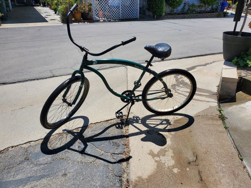 Long Body Beach Cruiser & 21 Speed Schwinn Road Bike