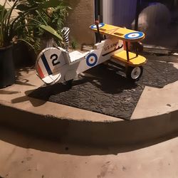WoodenAirplane vintage