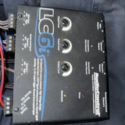 jl amp 5 channel  with audio control