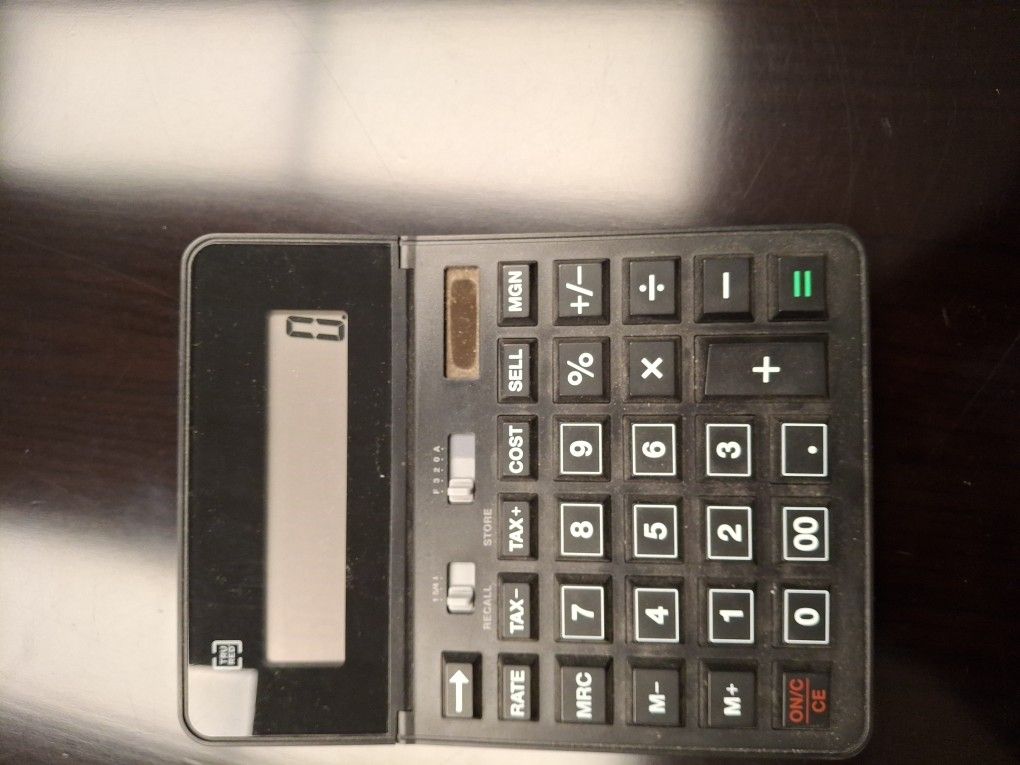 Staples SPL-290X Desktop Calculator Tax Battery and Solar
