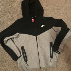 Nike Tec Set