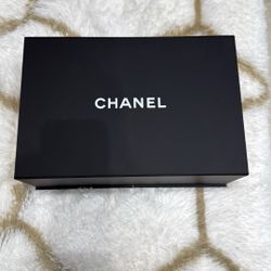 2020 Chanel Le Boy Bag  Like new