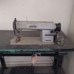 Juki  Sewing Machine 