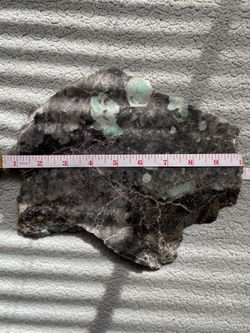 Large Emerald Slab