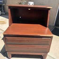 Free Side Table