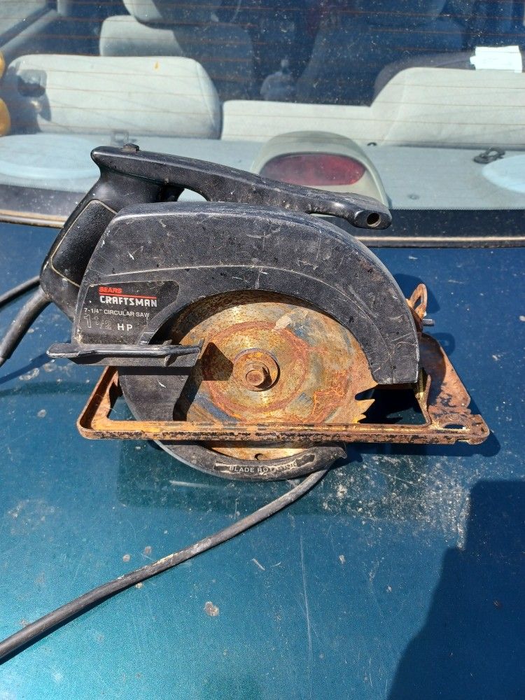 Craftsman Circular Saw 