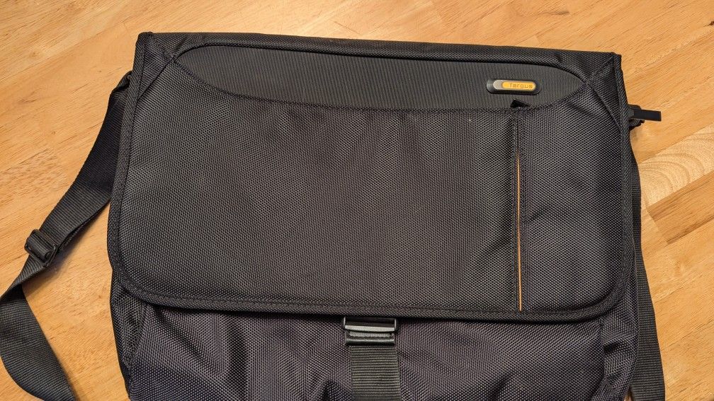 laptop bag