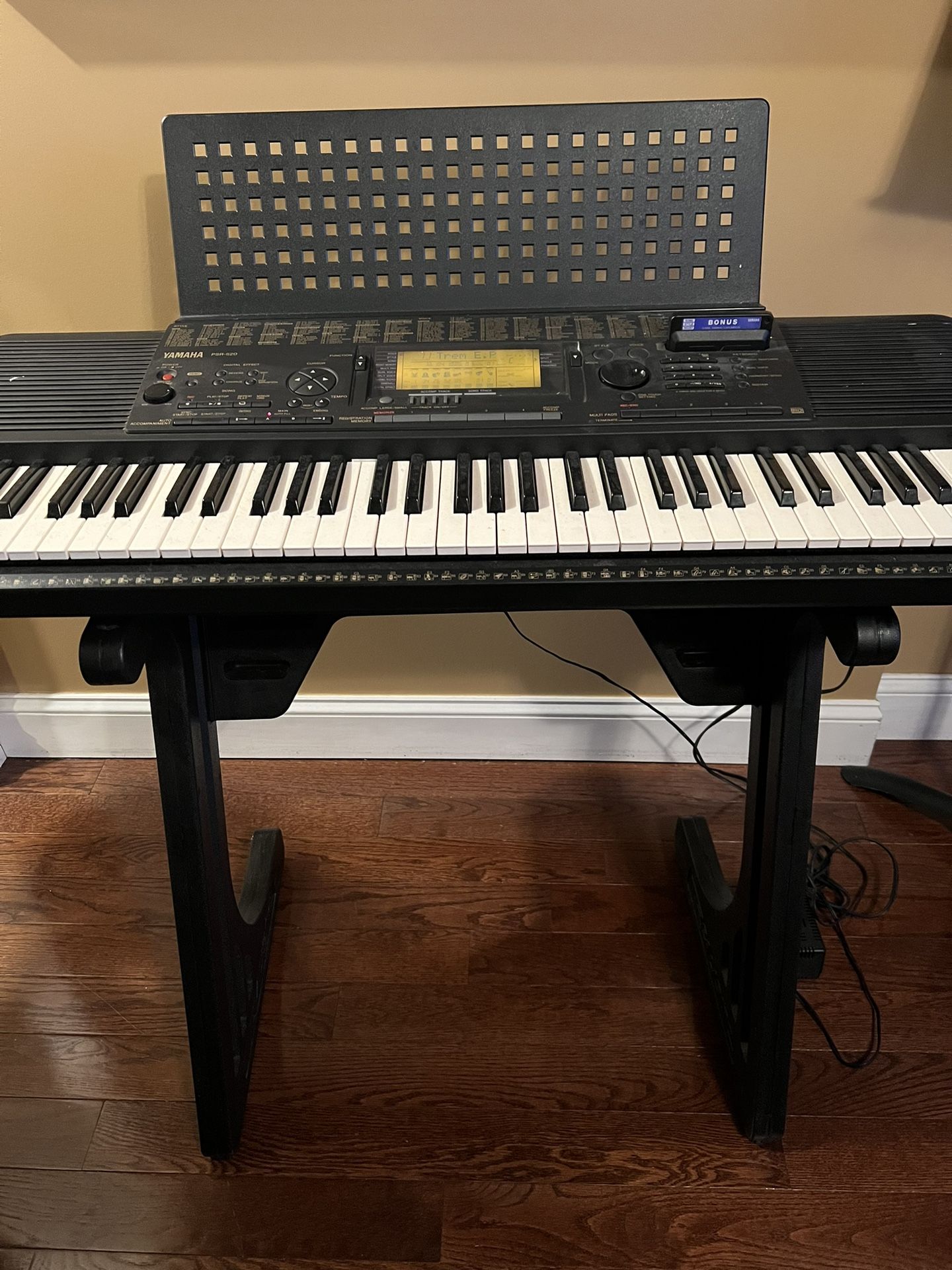 Keyboard With Stand
