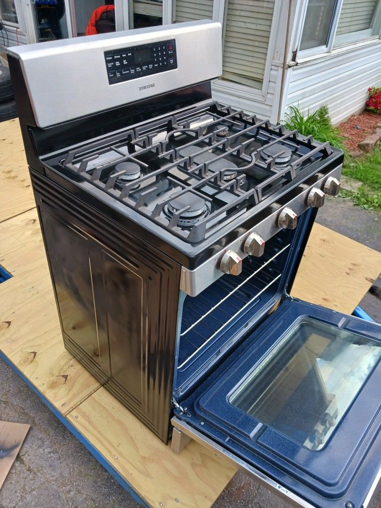 Gas Range