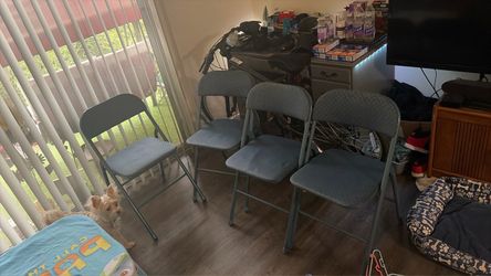 Set of 4 Blue Padded Folding Chairs