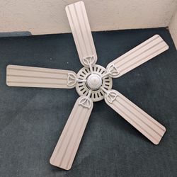 4 working Ceiling Fans - Free!