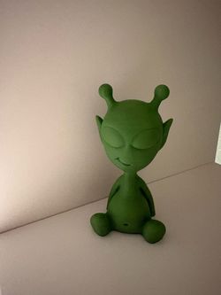 alien decor
