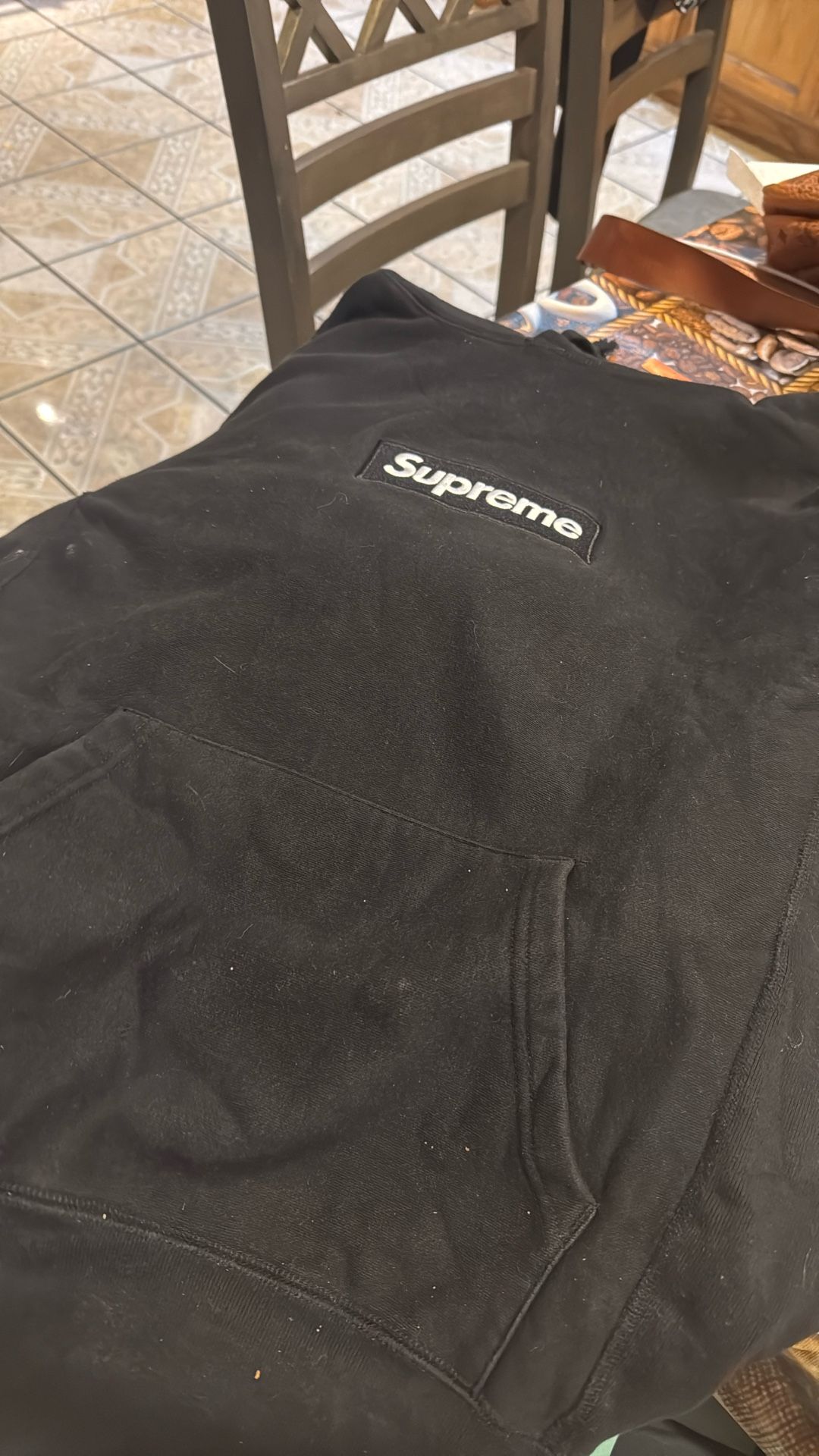Supreme Sweater 