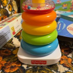 Fisher-Price Baby Stacking Toy Rock-a-Stack Toy for Baby/Toddler