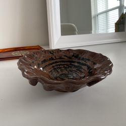 LFOs Signed Studio Art Pottery Red ware Earthenware Clay Ruffled Edge Plate Dish