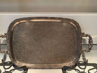 Beautiful ornate silver plate tray, fantastic size A beautiful ornate silver plate tray, fantastic size