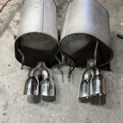 Chevrolet Corvette Exhaust Mufflers/tips 