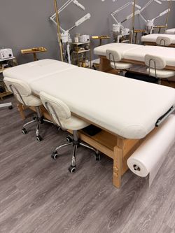 Massage Tables /facial Tables 