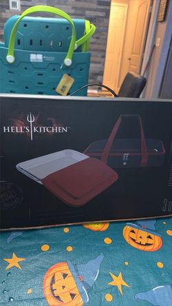 NEW Casserole and Carrier