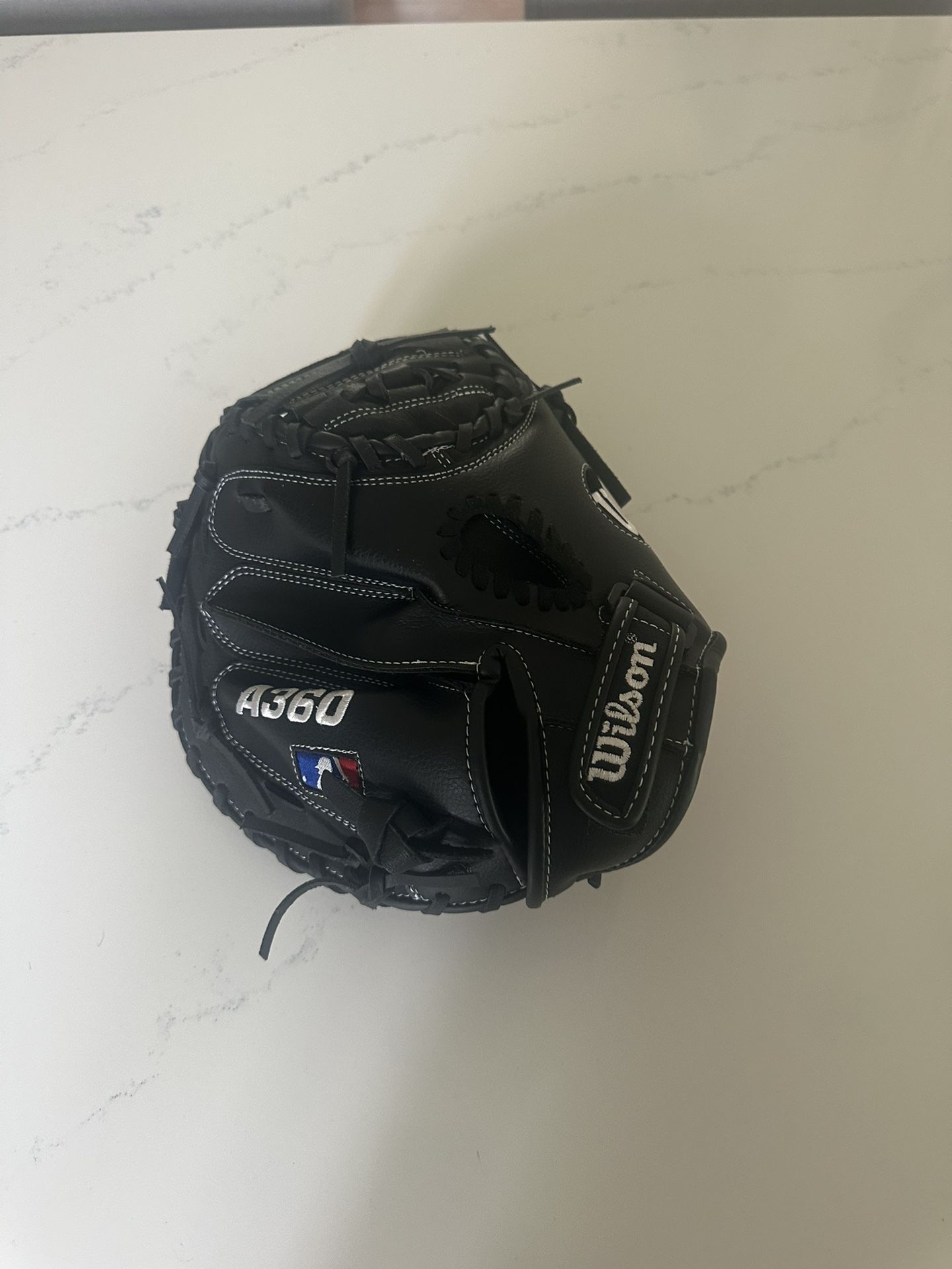 Wilson A360 Catchers Mitt