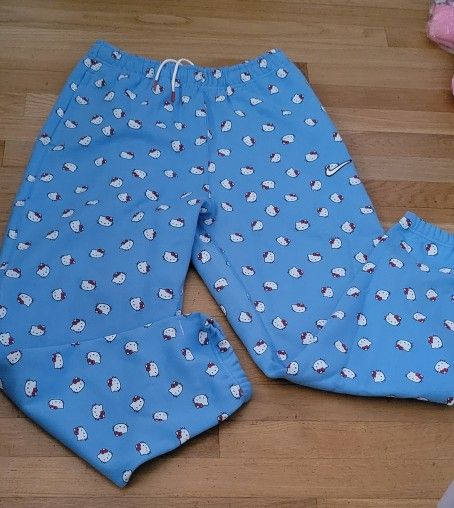 Nike Hello Kitty Pants
