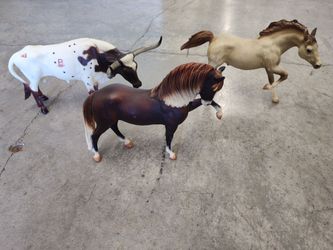 Breyers Horses