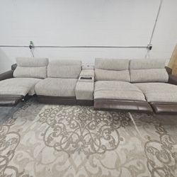 Bridgeport Dual-Power Reclining Smart Couch