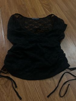 Brandy Melville black top