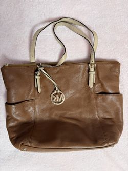 Michael Kors pebble leather brown jet set zip tote w gold hardware
