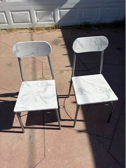 Kitchen table chair